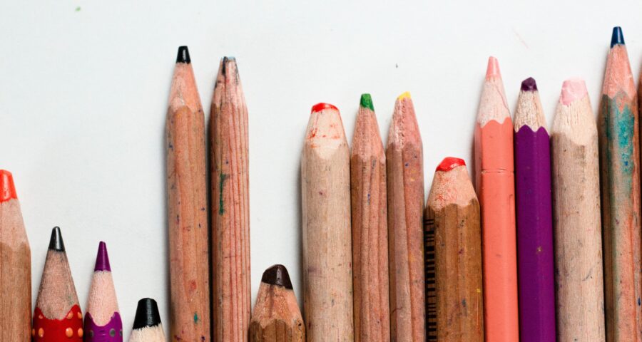 DEMENSCH: Ausstellung und Kalender